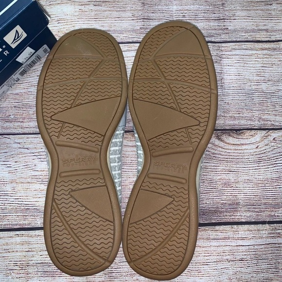 Women Sperry - Picture 5 of 5